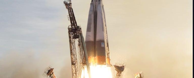 A launch vehicle or carrier rocket is a rocket-propelled vehicle used to carry a payload from Earth's surface to space, usually to Earth orbit or beyond. Our WEB-X carrier rocket is the most powerful in operation. Standing 150 metres tall, it's quite an awe-inspiring sight on the launch pad!